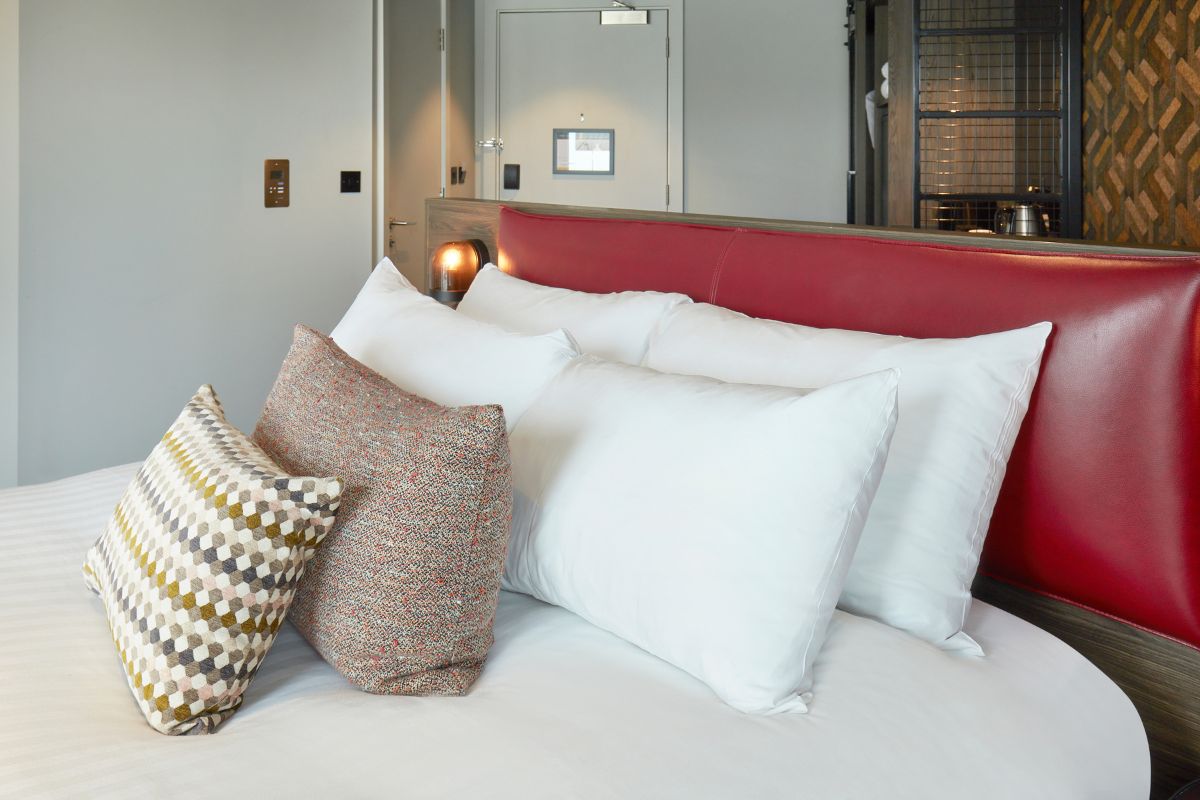 voco® Leicester bedrooms.