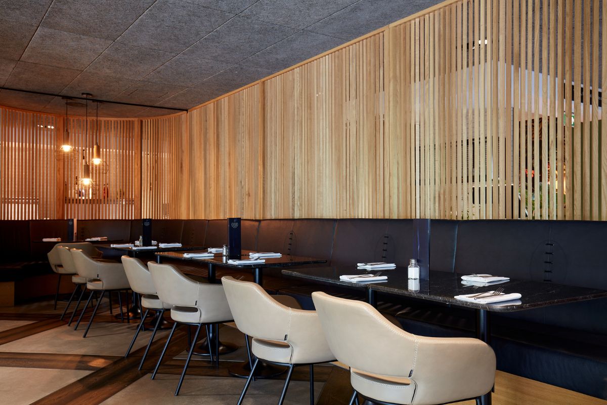 voco® Leicester dining.